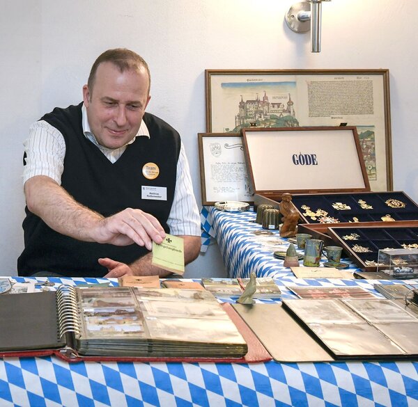 Bild vergr&ouml;&szlig;ern: Archiv- und Bibliotheksflohmarkt