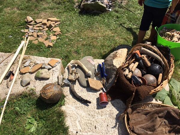 Bild vergrößern: Werkzeug der Steinzeit