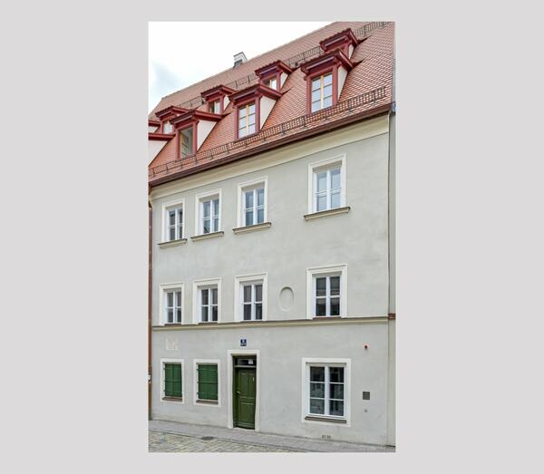 Bild vergrößern: Außenansicht des Marieluise-Fleißer-Hauses in der Kupferstraße 18